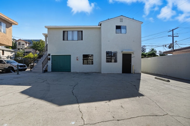 4710 St Elmo Dr unit 4710.5, Los Angeles, CA 90019 - photo 2