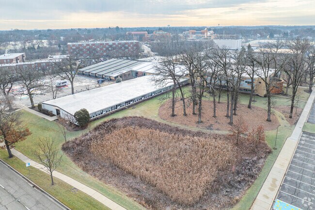 Your kids will enjoy learning at St. Francis High School.