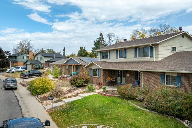 Cascade Park residents enjoy large yards and wide streets and sidewalks.