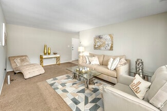 2100 Brooks Dr, Forestville, MD 20747