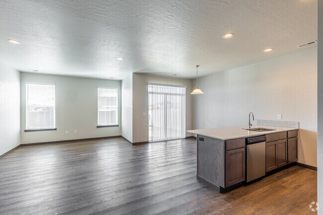 Majestic Villas, Rathdrum, ID 83858 - photo 2