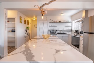 73-1295-1295 Kaiminani Dr, Kailua-Kona, HI 96740