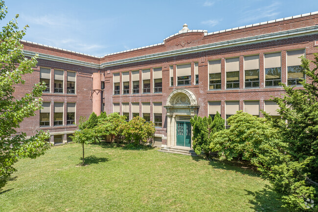 The Side of Beverly Cleary High School in Grant Park Neighborhood.