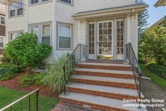 384 School St Unit 1, Watertown, MA 02472