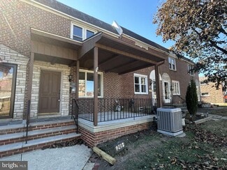 249 Park Dr, Glenolden, PA 19036