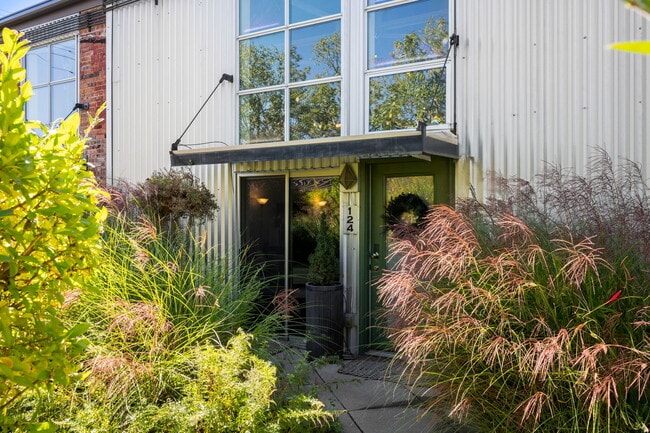 3033 Blake St unit 124, Denver, CO 80205 - photo 3