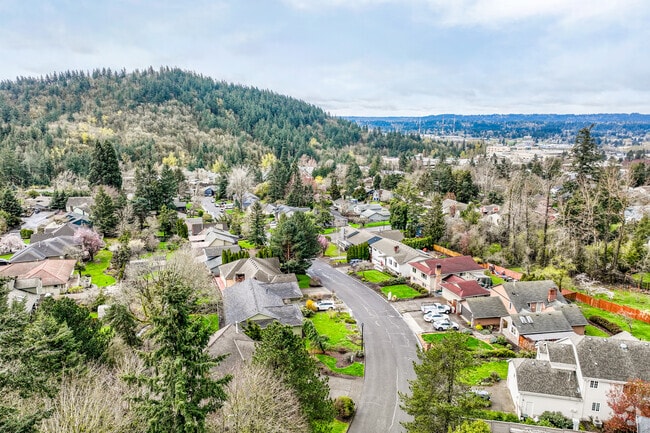 The Sunnyside Neighborhood sits among rolling hills about thirty minutes from downtown Portland.