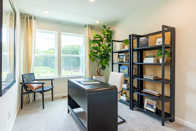 1807 Constellation Dr, Baltimore, MD 21222 - photo 6