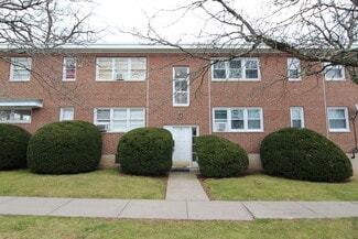 4 Nesbit Ave Unit B-3, West Hartford, CT 06119
