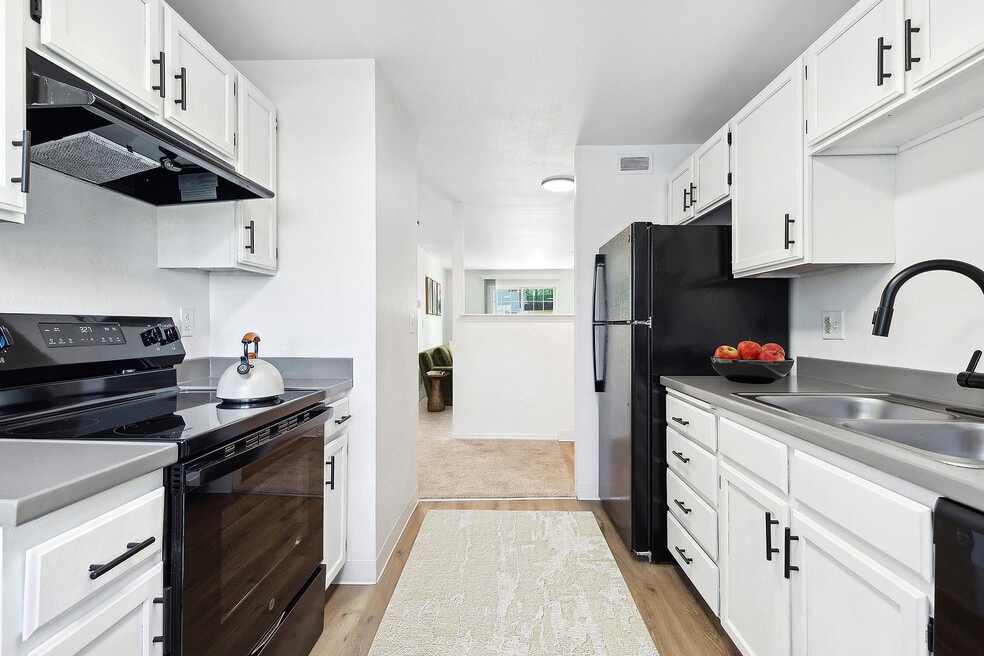 ReNew on East Hill 10105 SE 236th St Kent WA Homes com ReNew on East Hill 10105 SE 236th St Kent WA Homes com