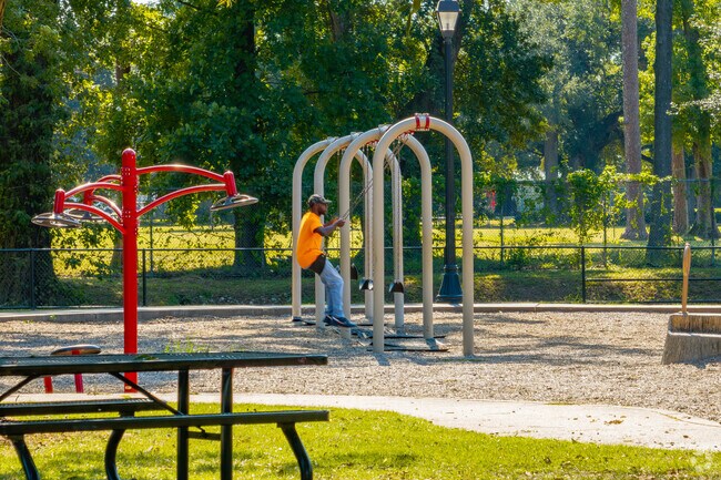 Tennyson Oaks residents can take a swing at Bringhurst City Park.
