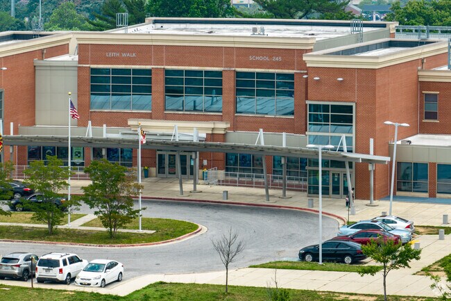 Leith Walk Elementary School has a 92.8% attendance rate.