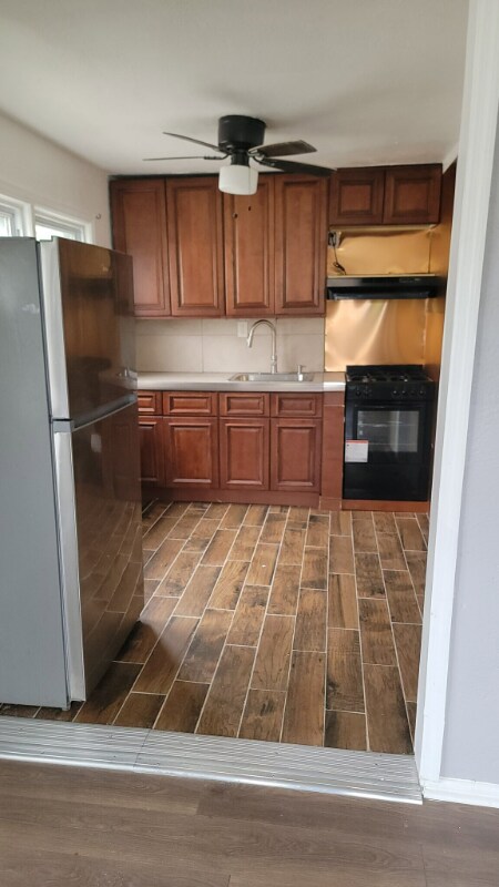 1112 Rivington St, Roselle, NJ 07203