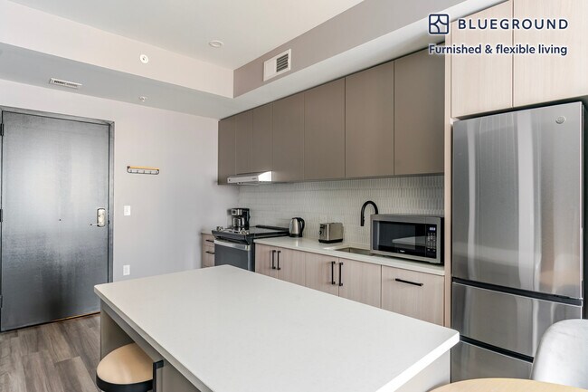 1313 L St NW unit FL7-ID1109, Washington, DC 20005 - photo 7