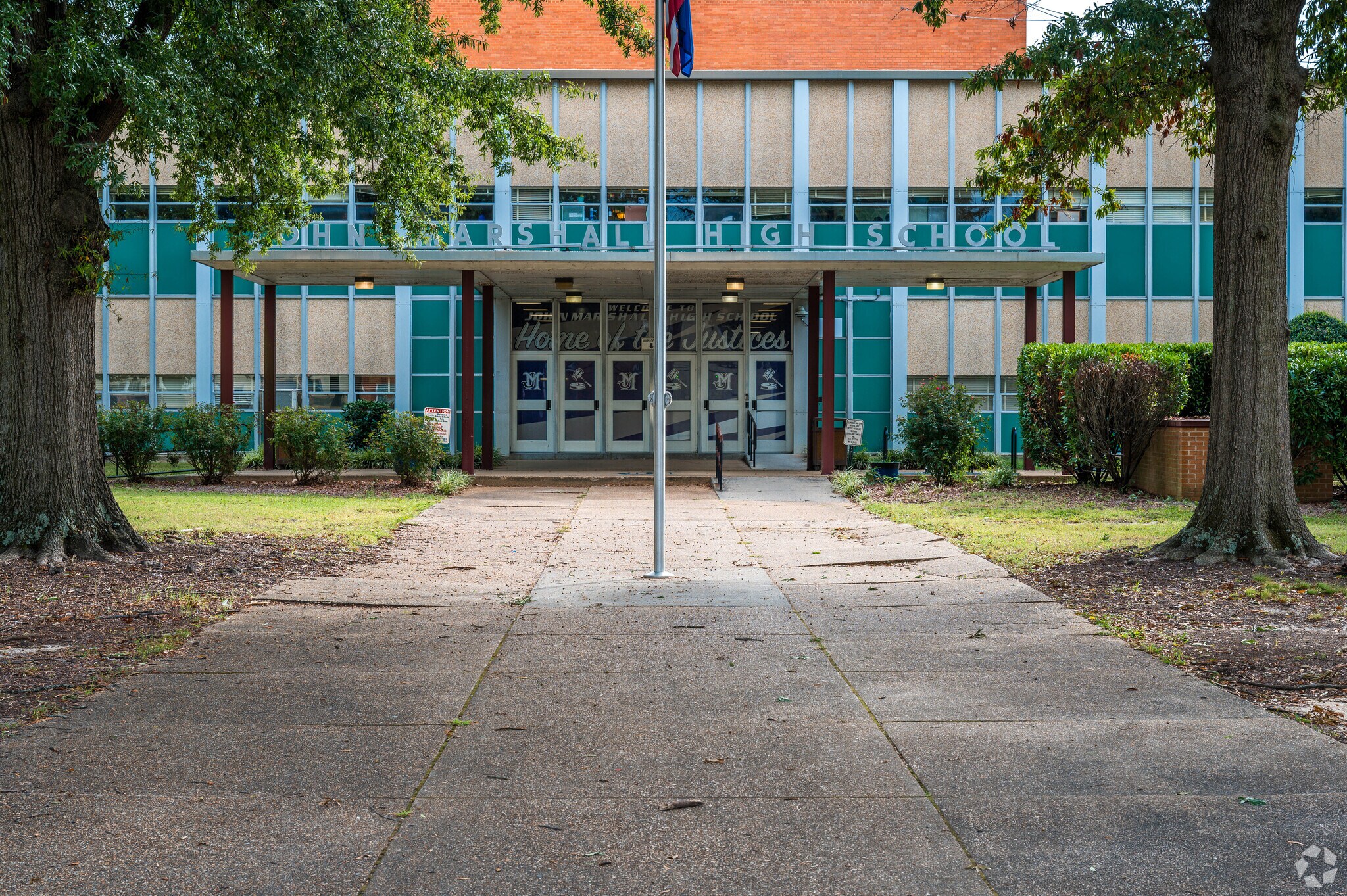 Richmond's John Marshall High School earns positive scores in athletics, diversity and clubs.