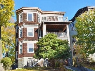 8 Olmstead St, Boston, MA 02130