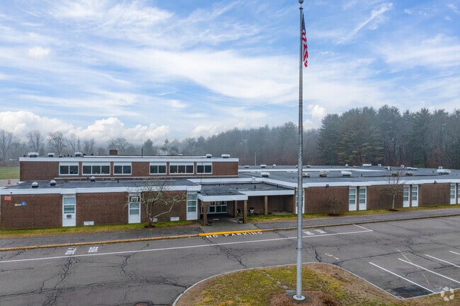 R. Stewart Esten Elementary School in Rockland got a B- in academics by Niche.