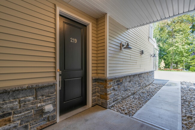 219 Myrtle Rd, Warren, NJ 07059 - photo 2