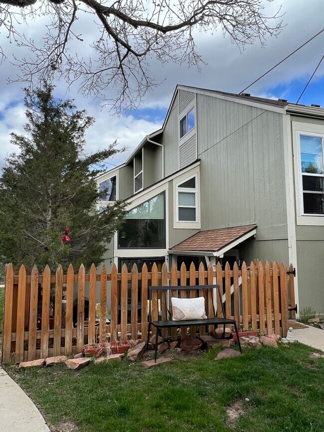 3480 Cripple Creek Square, Boulder, CO 80305