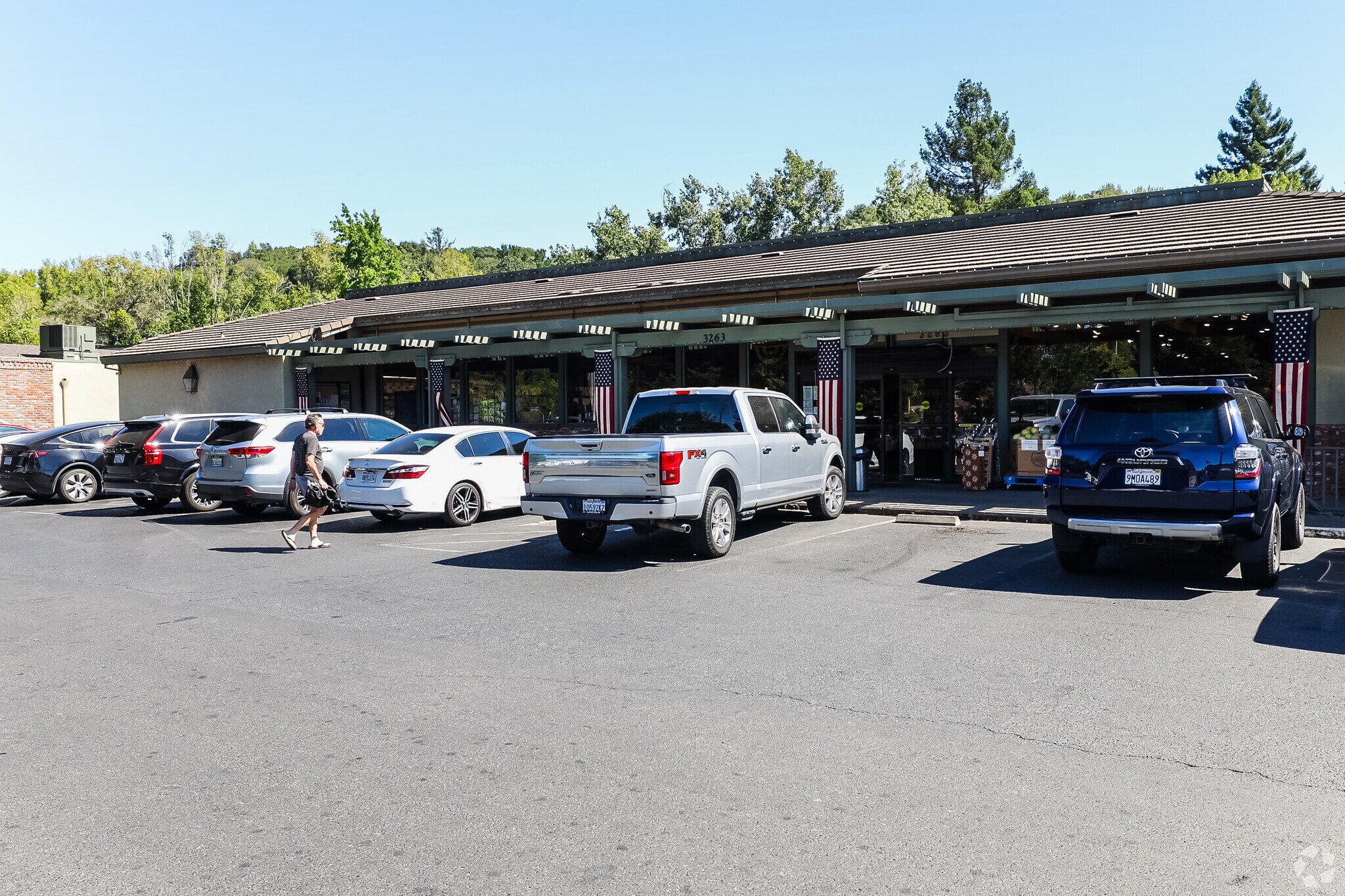 Browns Valley Market offers fresh, quality produce and goods to the community.