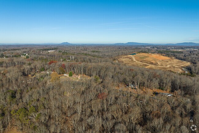 The NC Mountains are just a 30-minute drive from North Haven/Swink Acres.