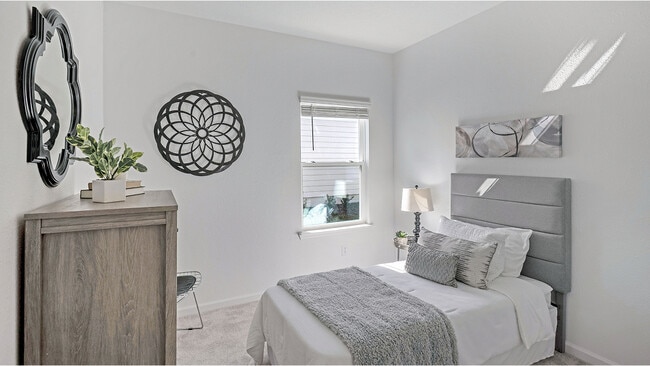 3190 Tupelo Loop, Green Cove Springs, FL 32043 - photo 2