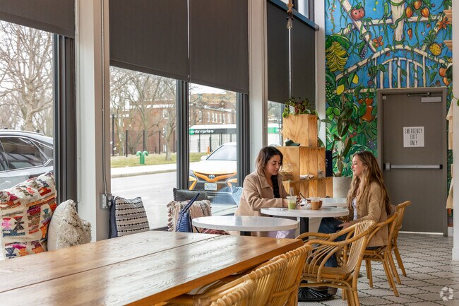 The Grove Juicery near E R Danner offers smoothies and wellness drinks.