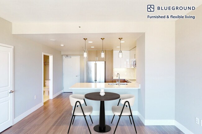 2400 W El Camino Real unit FL2-ID10822A, Mountain View, CA 94040 - photo 5