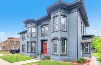 139 Center St Unit Silvery, Hobart, IN 46342