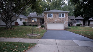 178 S Milton Ave, Glen Ellyn, IL 60137