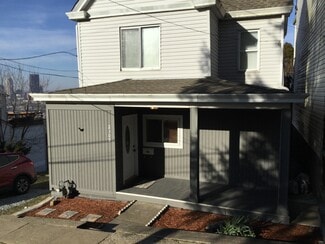 2309 Wellington St, Pittsburgh, PA 15203