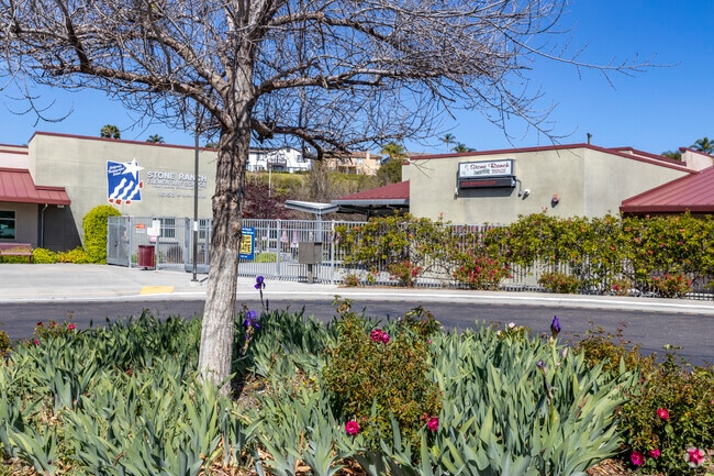 Stone Ranch Elementary School Landscape