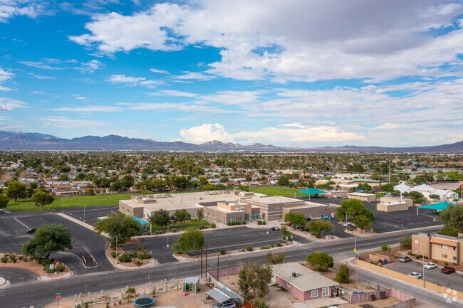 Arturo Cambeiro Elementary - aerial shot-2
