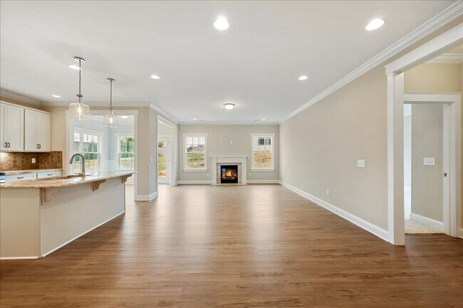 1036 Fairhaven Dr unit 36456922, Mebane, NC 27302 - photo 5