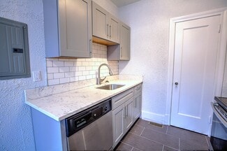 7355 Lindell Blvd, University City, MO 63130