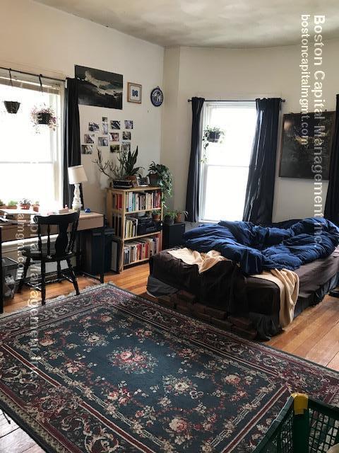 22 Royal St, Boston, MA 02134