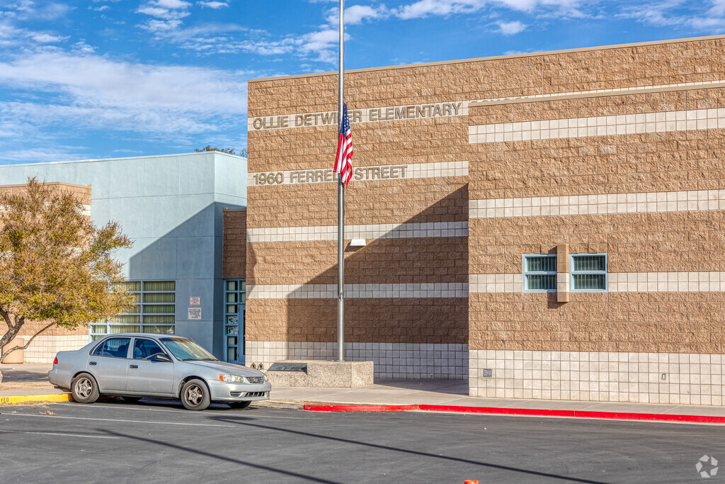 Ollie Detwiler Elementary School 1