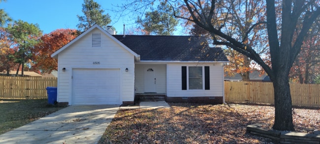 6505 Addingham Ct, Fayetteville, NC 28304 - photo 2