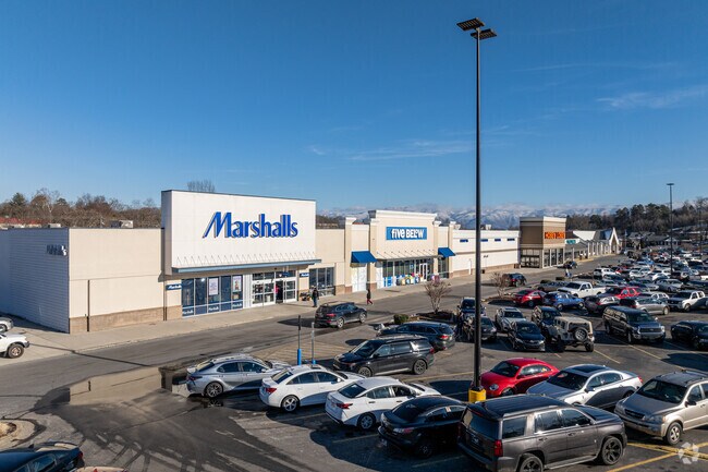 Greeneville residents have several shopping areas that include stores like Marshalls and Hobby Lobby.