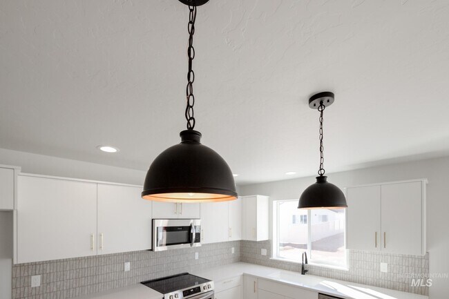 11104 W Teratai St, Star, ID 83669 - photo 6