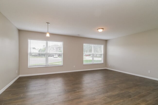 114 Bristol Forest Trail, Sanford, FL 32771 - photo 4