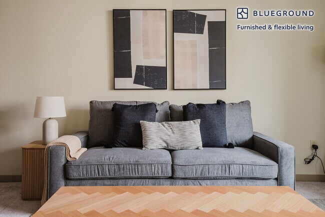 5200 Iron Horse Pkwy unit FL2-ID1780, Dublin, CA 94568 - photo 2