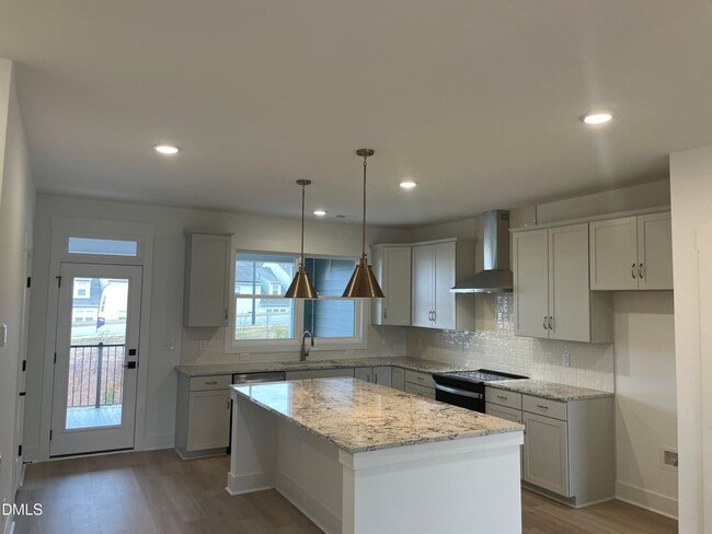 1126 Bacchanal Ln, Morrisville, NC 27560 - photo 2