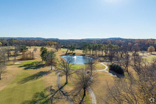 Hampshire, a hidden gem near Columbia, dazzles with its rural charm.