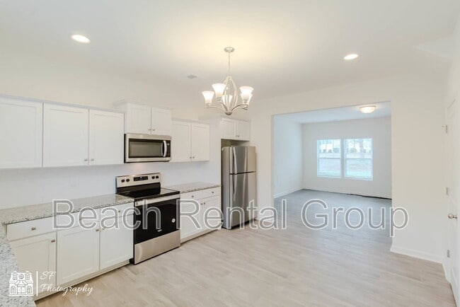 109 Oxfordshire St, Little River, SC 29566 - photo 5