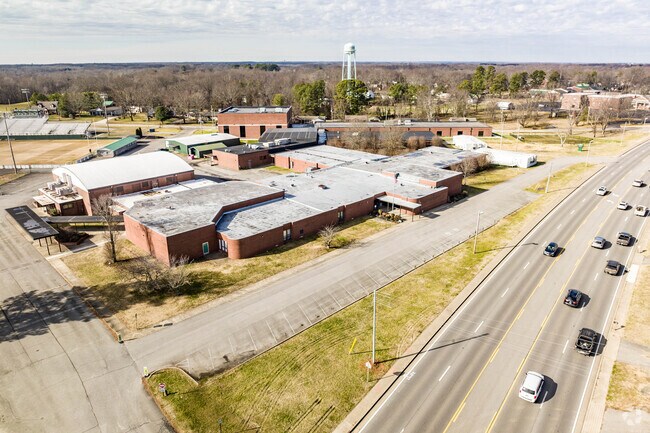 Greenbrier Middle School is located in the Greenbrier neighborhood.