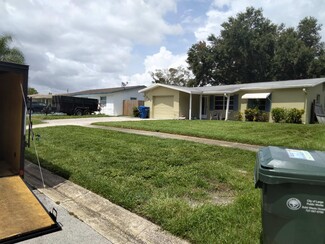 1024 San Marco Dr, Largo, FL 33770