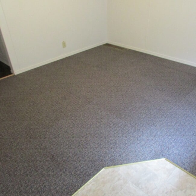 1911A Smelter Ave NE, Black Eagle, MT 59414 - photo 2