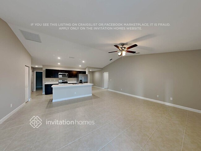 442 Oldenberg St SW, Palm Bay, FL 32908 - photo 4