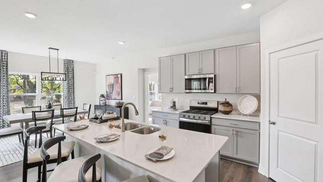 5758 Bancroft Dr, Pendleton, IN 46064 - photo 5